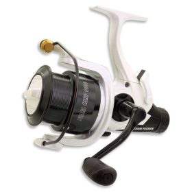   Team Feeder By Döme Pearl Carp 5500 Feeder molen Voorrem molen