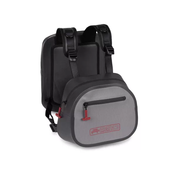 Fox Rage Pro Series Waterproof Chest Pack Borsttas